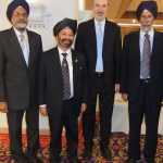 Treffen mit den Führern der weltweiten Sikh-Gemeinschaft – die Präsidenten der Sikhs dreier asiatischer Länder – in Bangkok (2011)