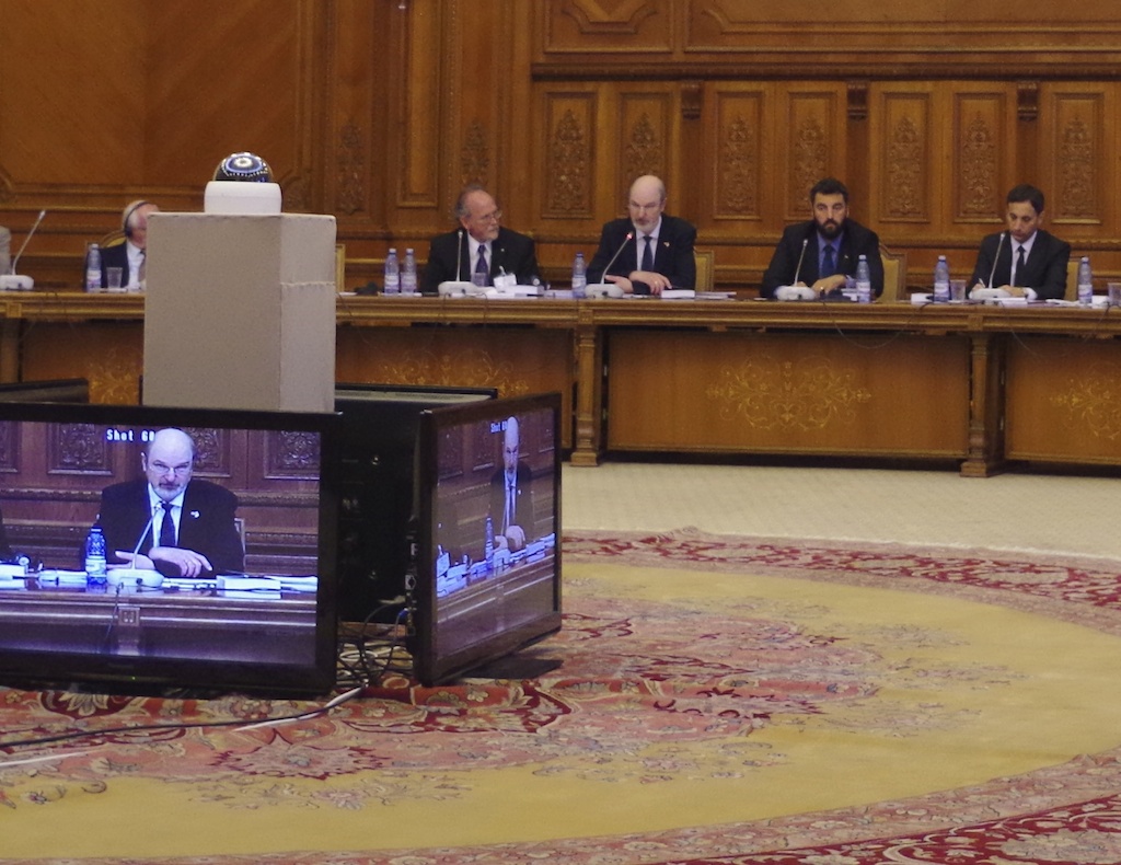 Bukarest Rumänisches Parlament Anhörung 2013