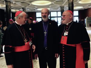 Photo: In conversation with (left) Cardinal Christoph Schönborn (Vienna) and (right) Cardinal Reinhard Marx (Munich) © Thomas Schirrmacher