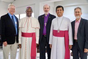 Three speakers of WEA with the Catholic Archbishop of Ghana and the Anglican Archbishop of Sri Lanka © BQ / Warnecke