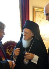 The first discussion of the Bishop Nik Nedelchev with the Ecumenical Patriarch Bartholomew; Bishop Thomas Schirrmacher is at right © BQ/Warnecke