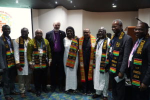 Thomas Schirrmacher with African delegates and the upcoming secretary of the Global Christian Forum, Casely Essamuah, and his wife © BQ/Warnecke