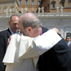 Pope Francis and Bishop Thomas Schirrmacher 1 © Osservatore Romano 242429_27062018.jpg