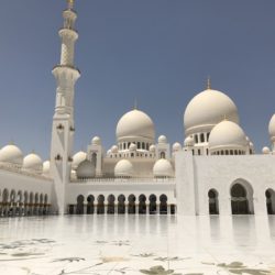 Die Sheikh Zayed Moschee (= „Weiße Moschee“) in Abu Dhabi © BQ/Schirrmacher