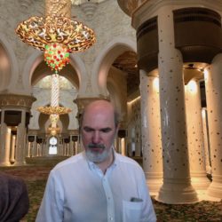 Thomas Schirrmacher in the Sheikh Zayed Mosque (= “White Mosque”) in Abu Dhabi © BQ/Schirrmacher