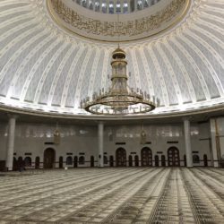 Jame’ Asr Hassanil Bolkiah Moschee in Brunei (innen) © BQ/Schirrmacher