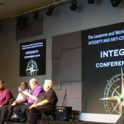 (von links nach rechts): Bischof Efraim Tendero, Dr. Lazarus Phiri, Bischof Dr. Thomas Schirrmacher, Dr. Manfred Kohl © Cesar Punzalan III, Manila