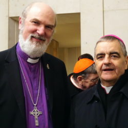 Thomas Schirrmacher mit dem Nuntius für Deutschland, Erzbischof Nikola Eterović © BQ/Esther Schirrmacher
