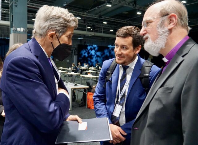 Photo: Thomas Paul Schirrmacher and Matthias Böhning met the US’ Presidents Special Envoy for Climate John Kerry